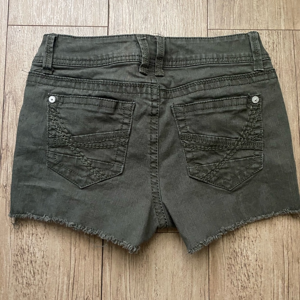 Short & top bundle - Picture 3 of 4
